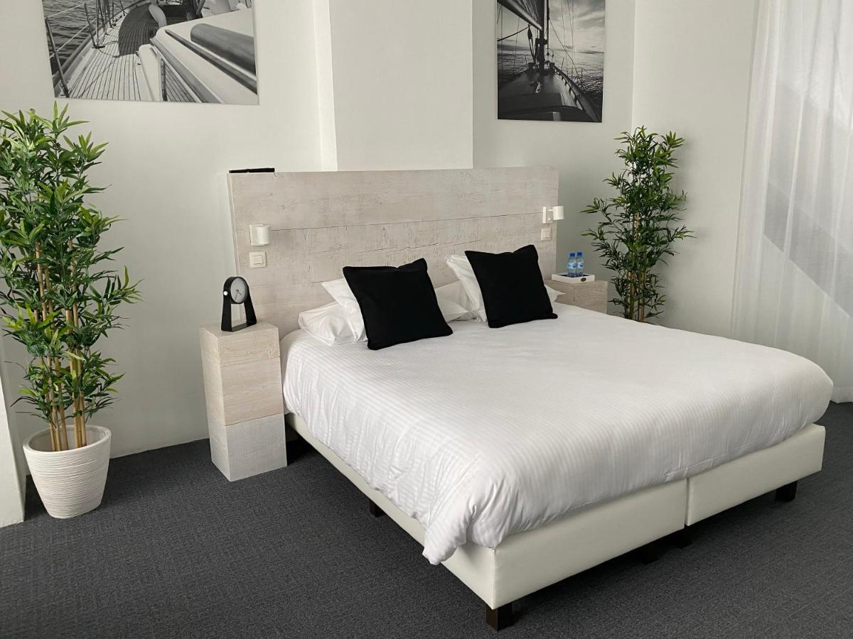 Avenue Hotel 3*